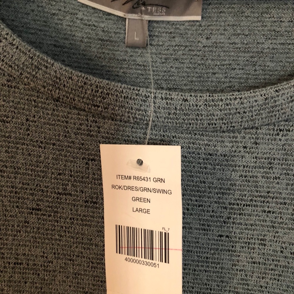 Brand new soft blue three-quarter sleeve dress - Picture 3 of 5
